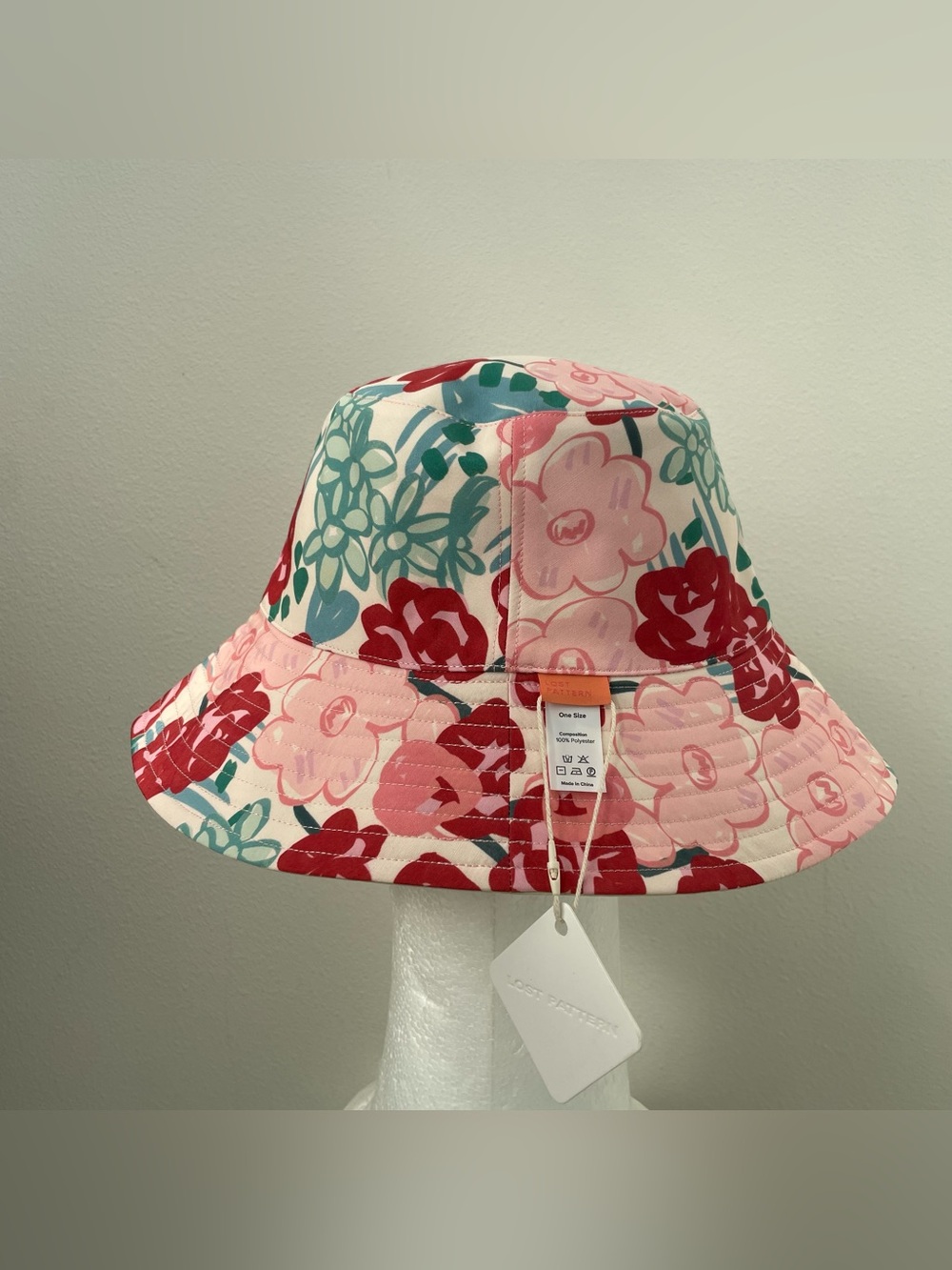 NEW Lost Pattern Le Jardin Reversible Floral Bucket Sun Hat